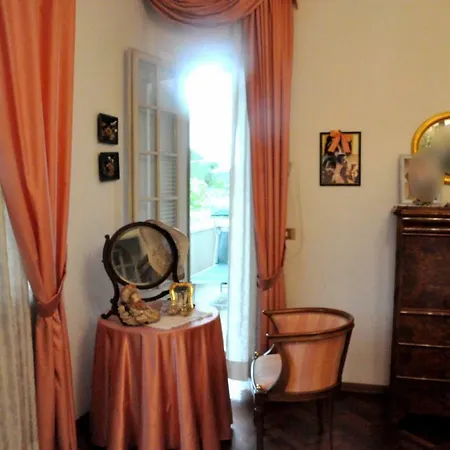 Onorina * Cortona